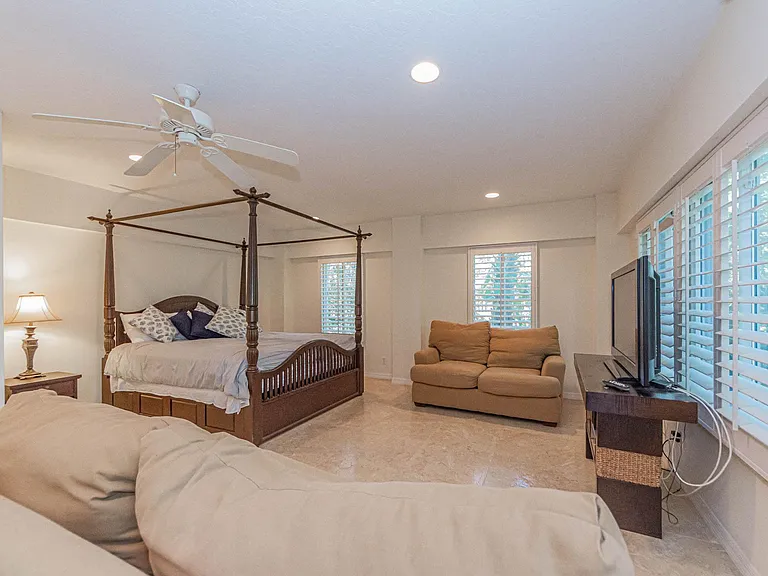 1850 E Sandpiper Rd — Photo 17