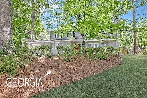3rd image of 2635 Bent Hickory Dr SE