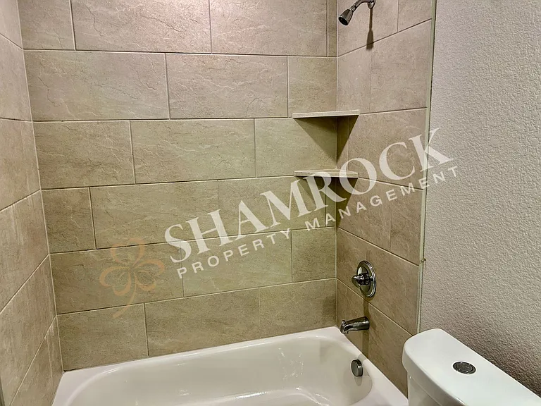 10233 Driskill Dr — Photo 11