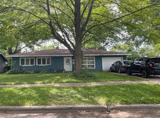 1673 Herrick Ave NE, Grand Rapids, MI