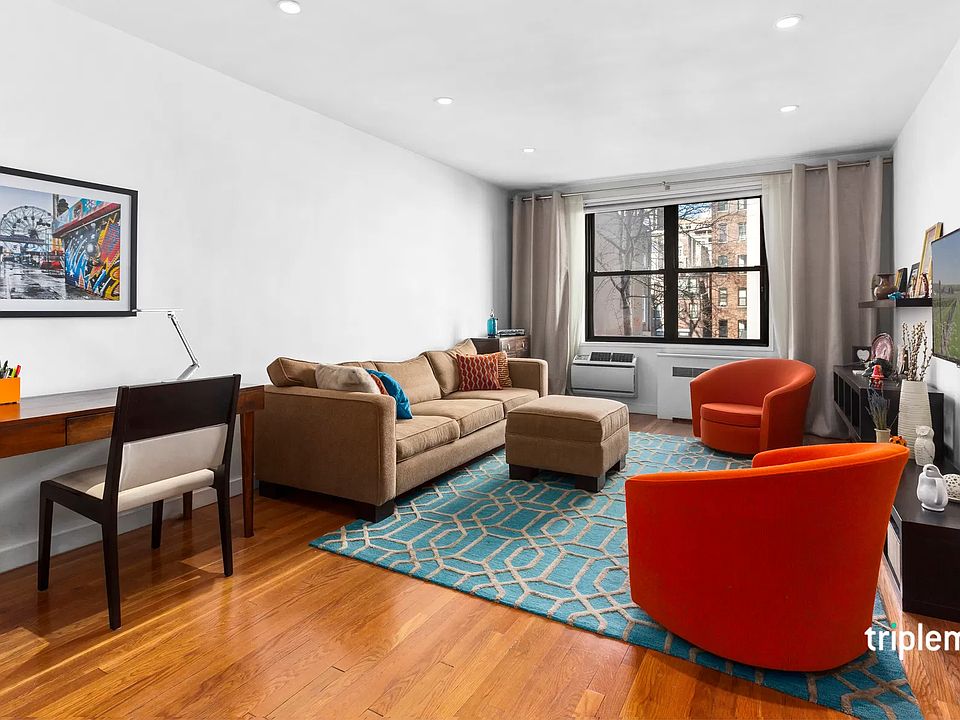 1st image of 100 W 12th St APT 3D