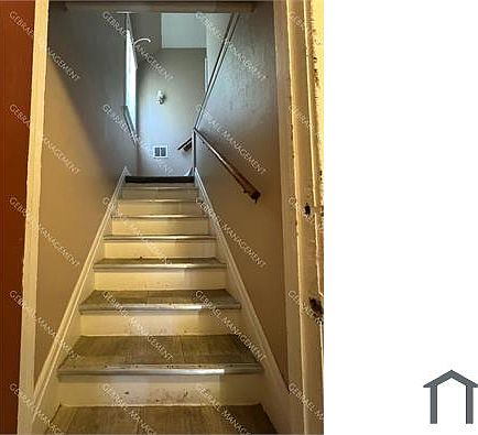 5th image of 609 Thomson St