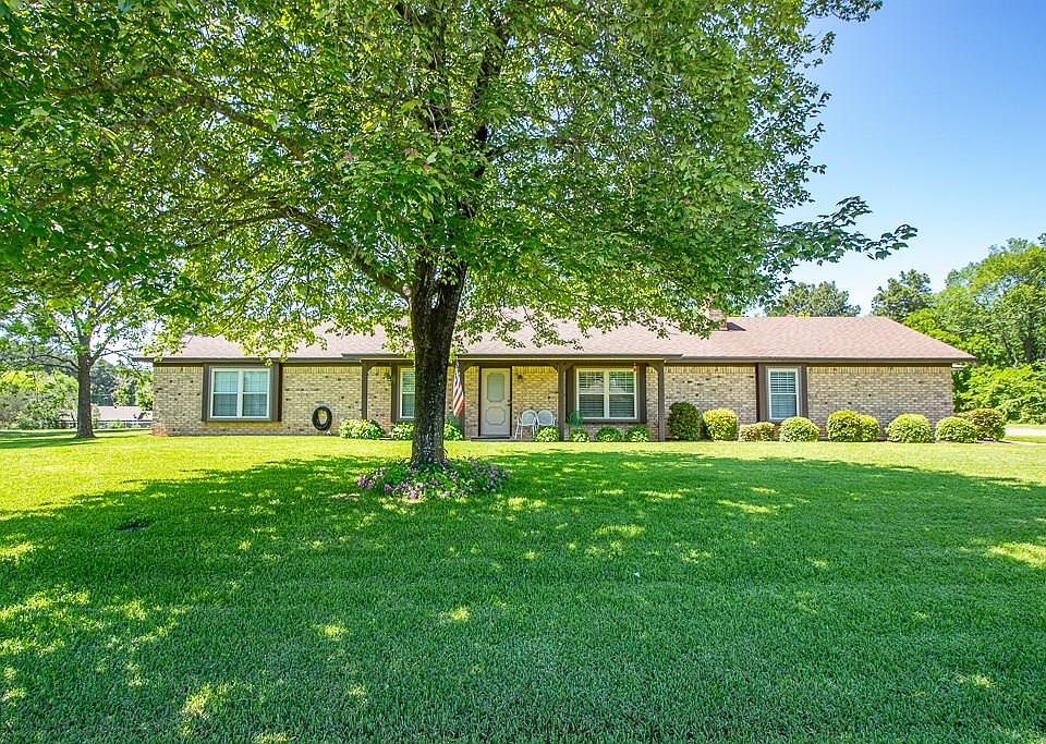 1st image of 14934 Faircroft Dr