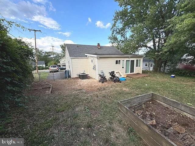 7445 Patterson Rd — Photo 24