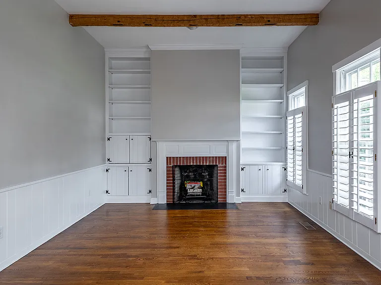 2 Emerson Ct — Photo 5