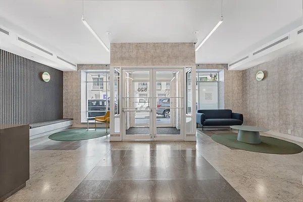 Rented by Lisa Management Inc | media 9