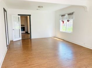 2248 S Cloverdale Ave, Los Angeles, CA 90016