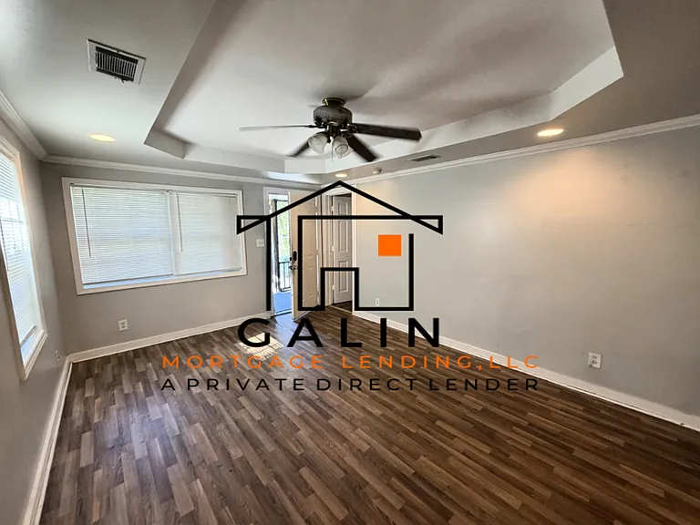 1416 Chester St — Photo 5