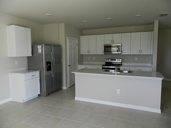 3rd image of 26117 Copiapo Cir