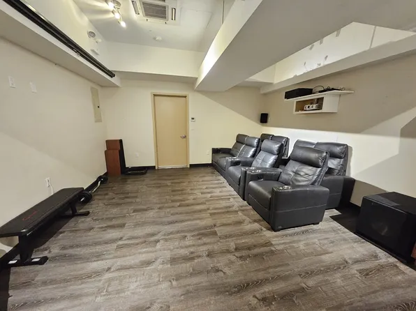 118-17 Union Turnpike image 16 of 24