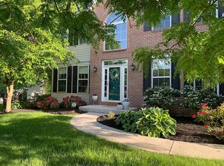 77 Pine Tree Dr, Royersford, PA 19468