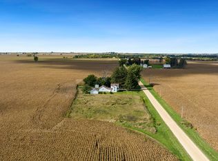 13733 W Canada Rd, Polo, IL 61064