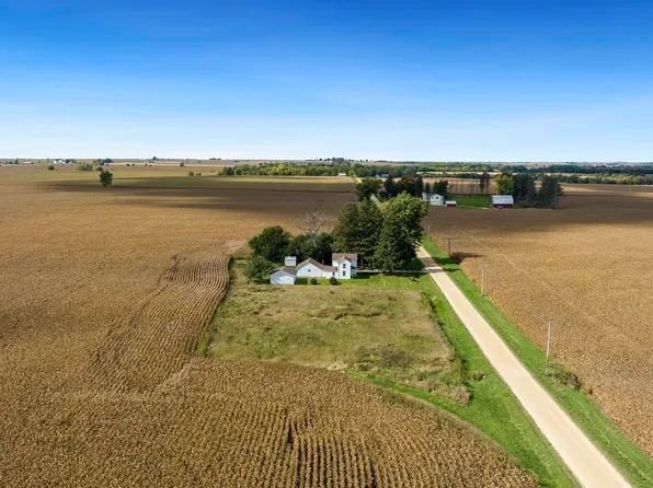 13733 W Canada Rd, Polo, IL 61064