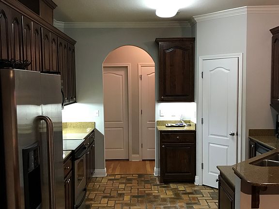 5th image of 4004 Belle Terre Ct