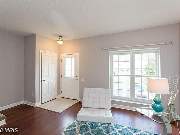 5th image of 7228 Parsons Ct