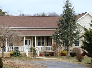 131 Rural Dr, Mount Solon, VA 22843