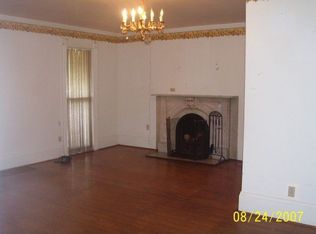 698 Frost Ave, Rochester, NY 14611