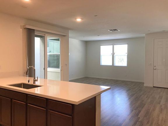 5th image of 3715 Amelia Rose Way