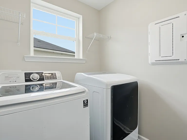 75 Pomona Cir — Photo 27