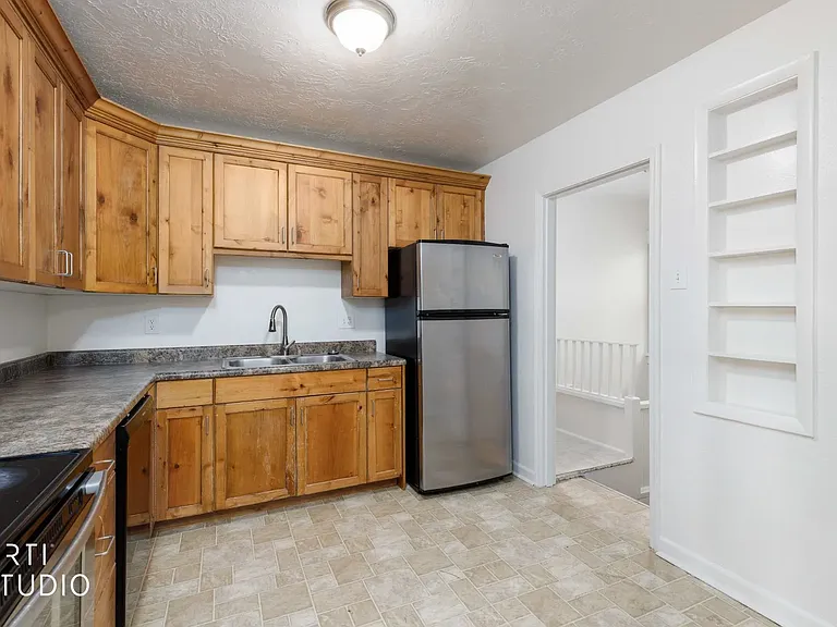 2174 Jefferson Ave #2186 — Photo 7