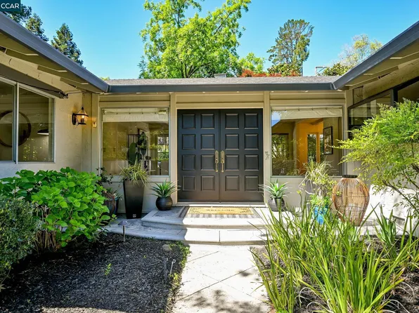 4 Burnt Oak Cir, Lafayette, CA 94549