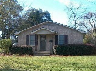 619 W Raysor St, Saint George, SC 29477