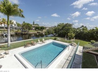 1027 SE 46th Ln APT 1C, Cape Coral, FL 33904