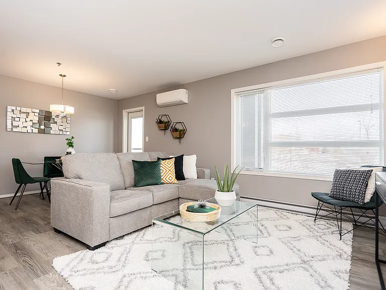 10 Foxdale Way — Photo 11