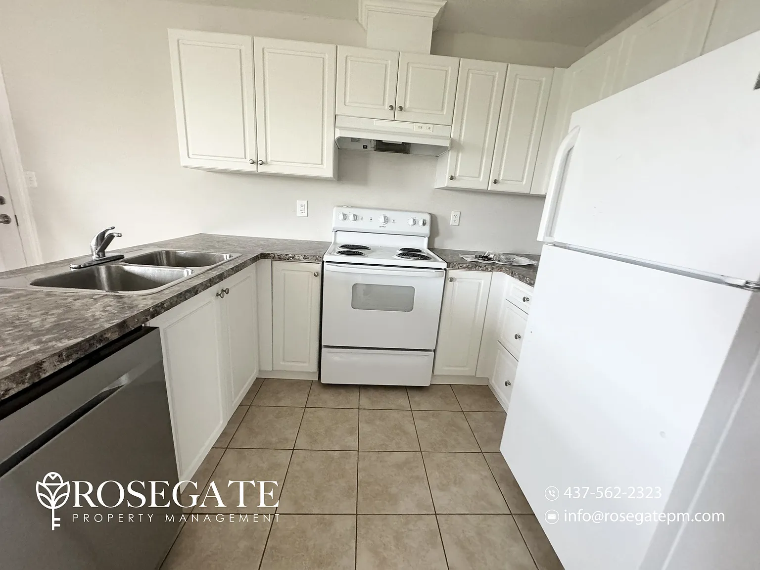 6 Sirente Drive Hamilton — Photo 2