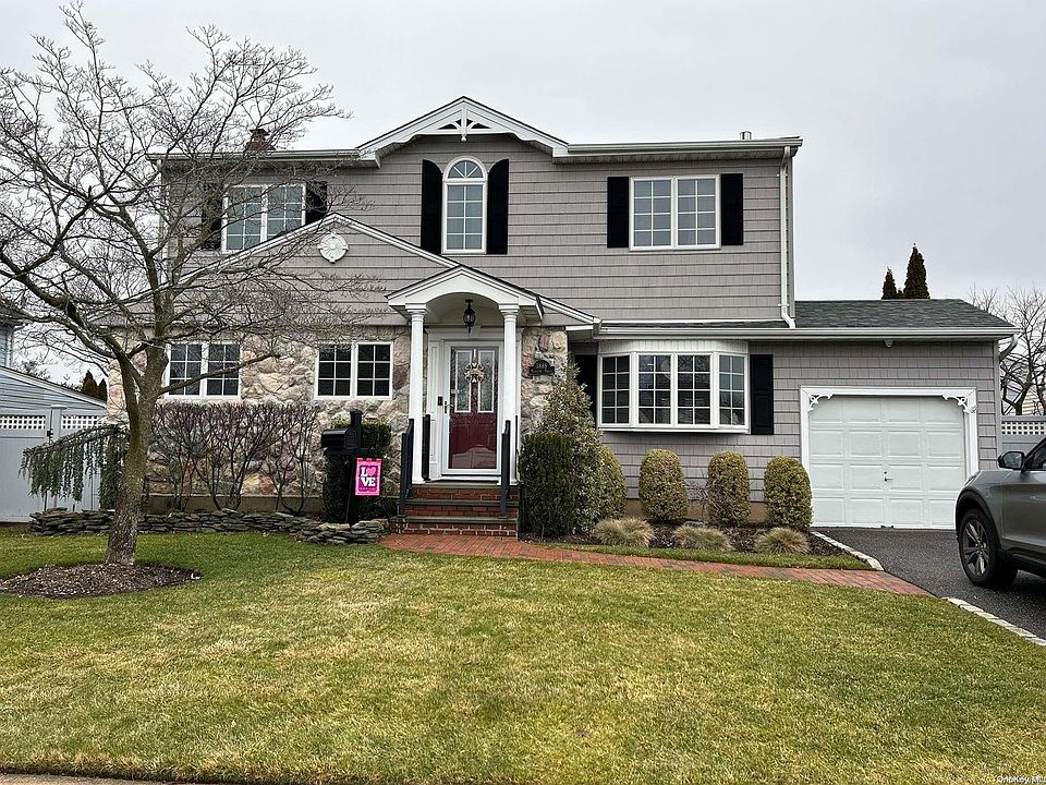 1st image of 3889 Marilyn Drive