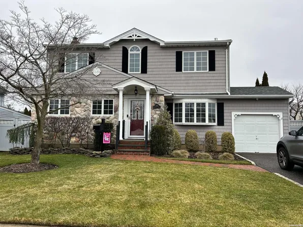 3889 Marilyn Drive, Seaford, NY 11783