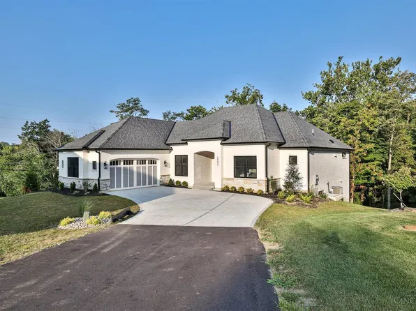 3351 Mohler Woods Ln, Cincinnati, OH 45241