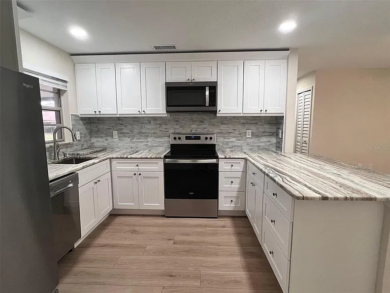 7020 Wentworth Way — Photo 6