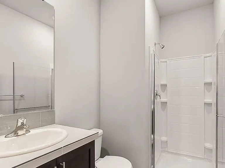 6040 Addison Rd — Photo 13