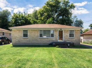 2302 Chalmer Ct, Shively, KY 40216