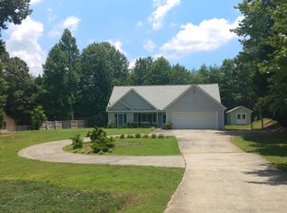 300 Oakwood Dr, Cumming, GA 30040