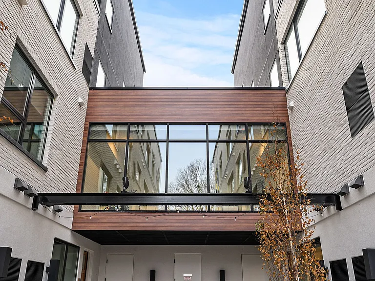 Olive Apartments — Photo 9