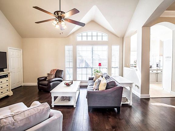 5th image of 4101 Katy Ct