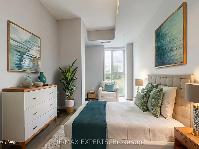 3237 Bayview Ave #Townhouse 106 — Photo 18