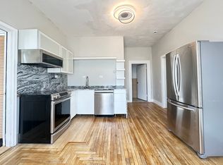 253 Federal St #2L, Providence, RI 02909