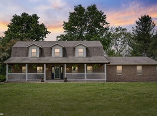 5515 Ferres Ln, Burlington, IA 52601