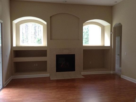 5th image of 6358 Green Myrtle Dr