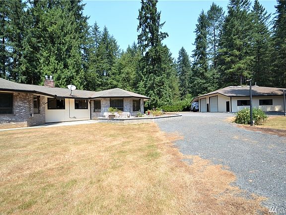 3rd image of 20100 NE 139th St