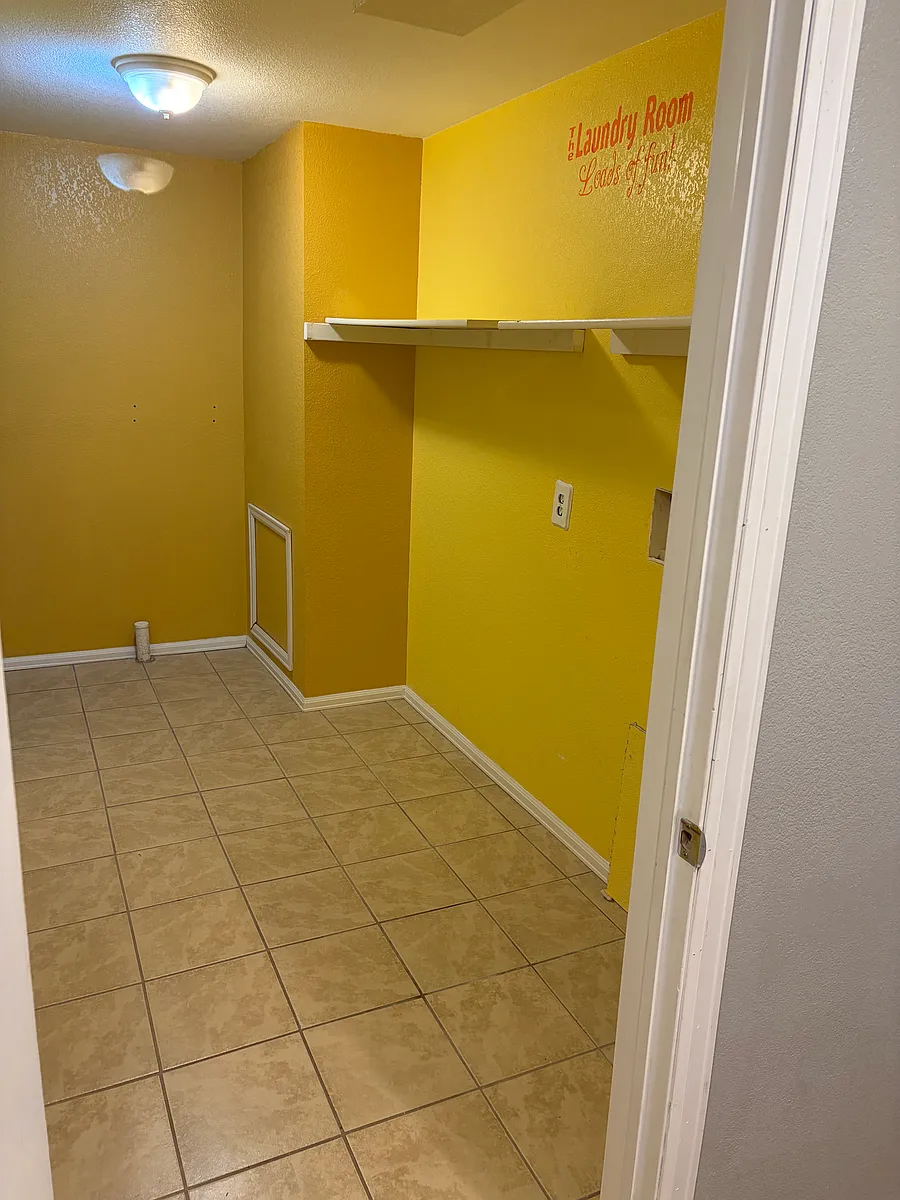 Building Photo - 5045 Copen Dr