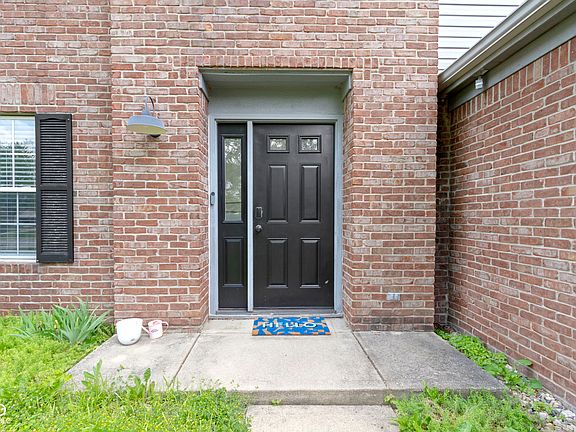 3rd image of 65 Millet Ct