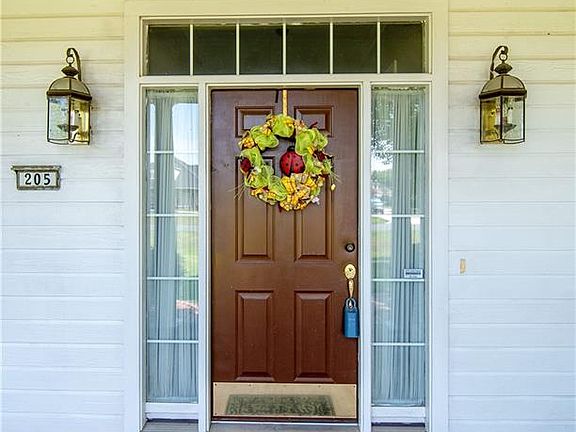 2nd image of 205 Tealwood Dr