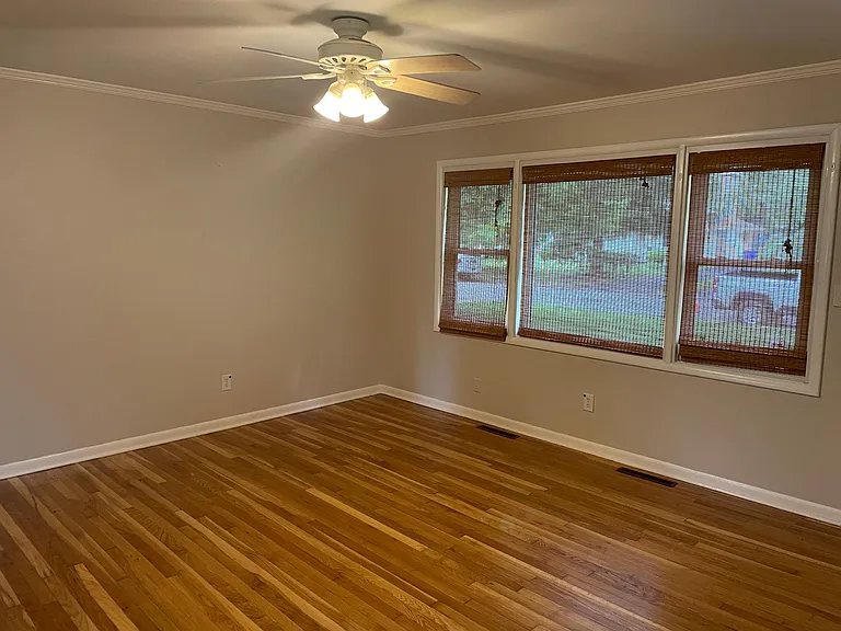 2519 Cranford Rd — Photo 5