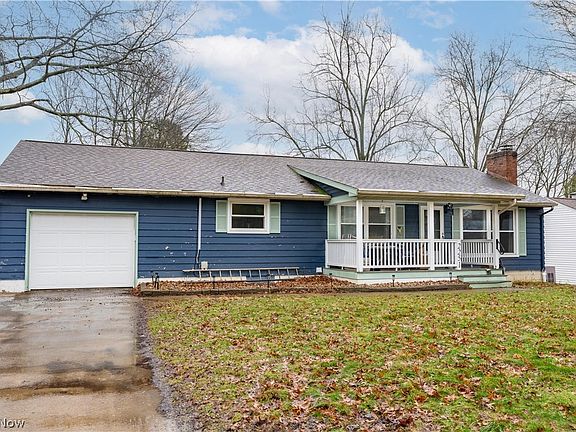 2nd image of 2251 Robinhood Dr