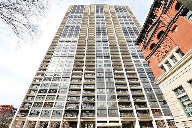 1st image of 1560 N Sandburg Ter APT 3307