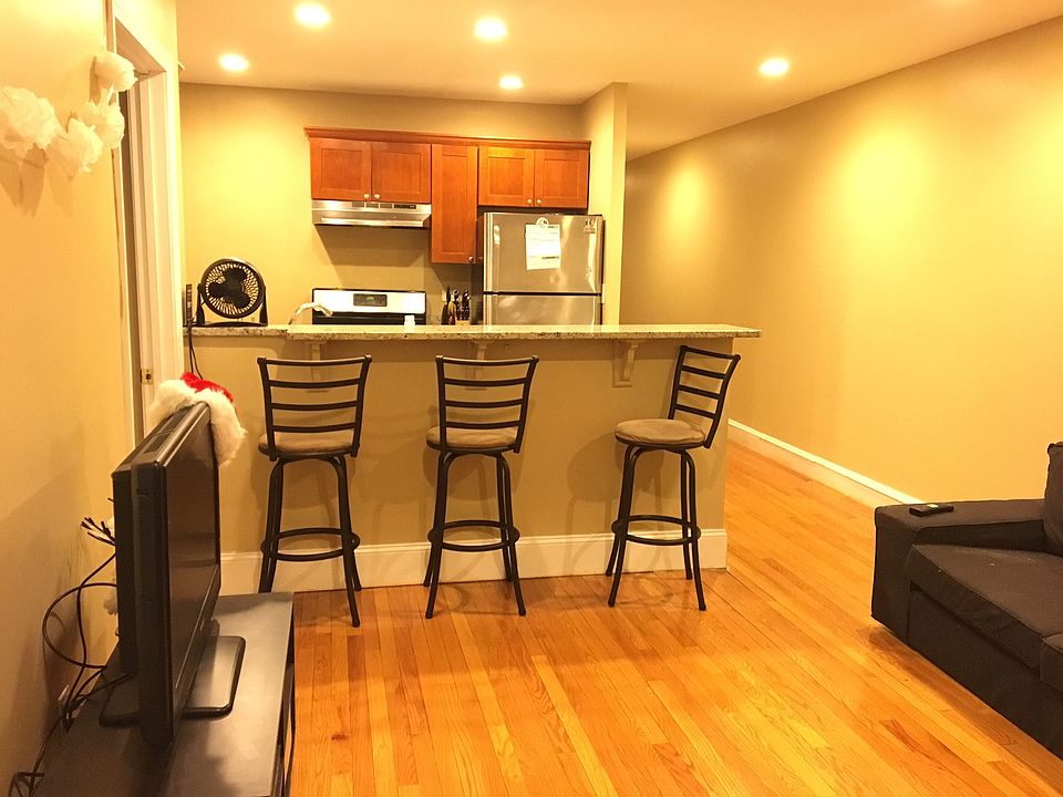 1st image of 318 Saint Paul St #12F